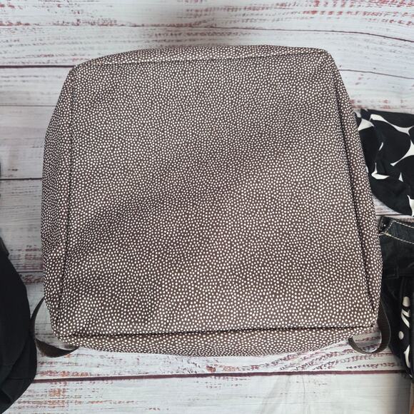 Thirty One Studios Lot 13 Bags Utility Tote Shoulder Pouch Wallets Purse Covers - Picture 13 of 13